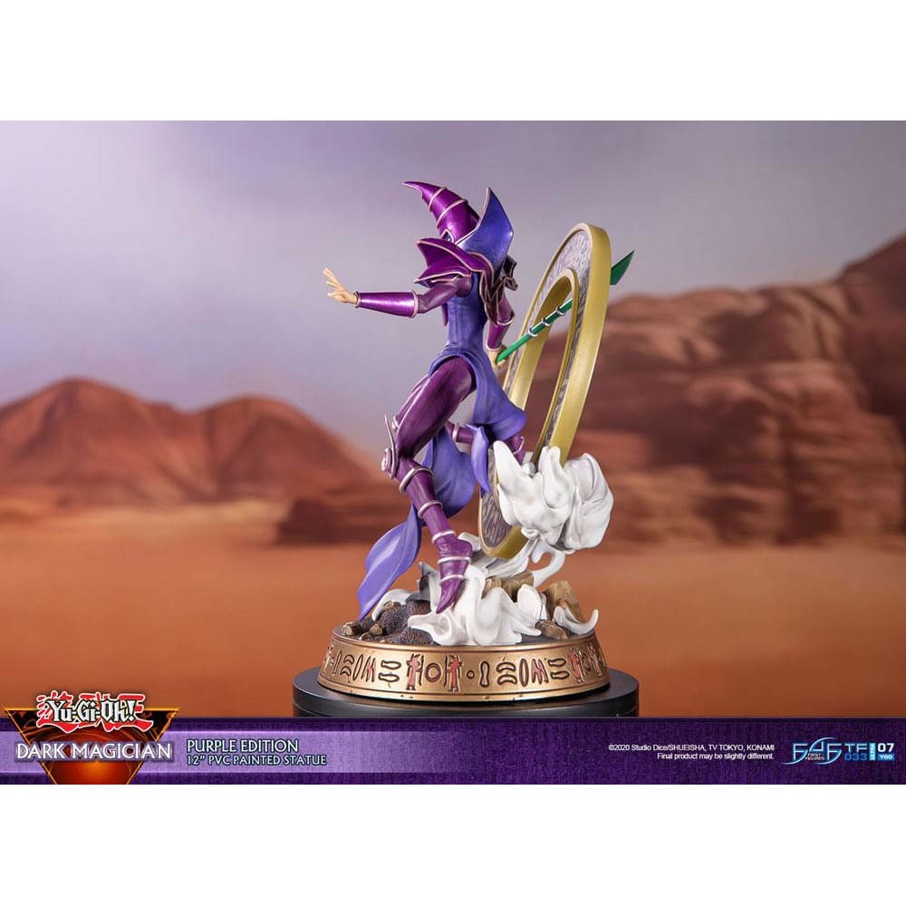 Yu-Gi-Oh! PVC Statue Dark Magician Purple Version 29cm