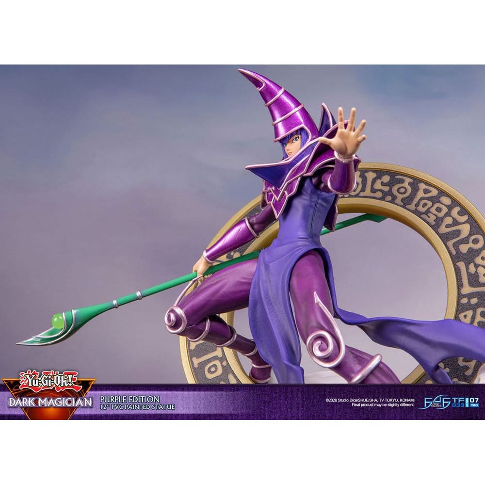 Yu-Gi-Oh! PVC Statue Dark Magician Purple Version 29cm