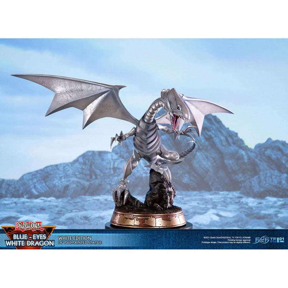 Yu-Gi-Oh! PVC Statue Blue-Eyes White Dragon White Edition 35cm