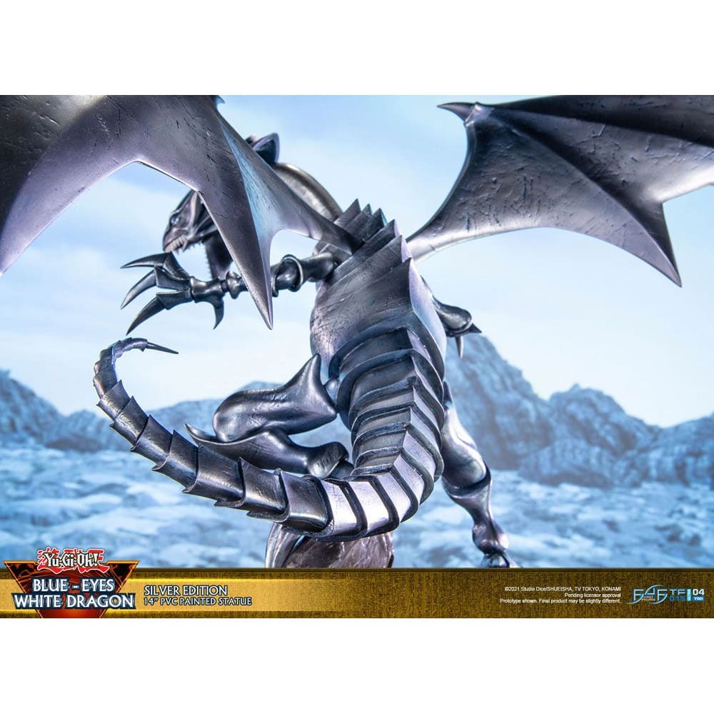 Yu-Gi-Oh! PVC Statue Blue-Eyes White Dragon Silver Edition 35cm