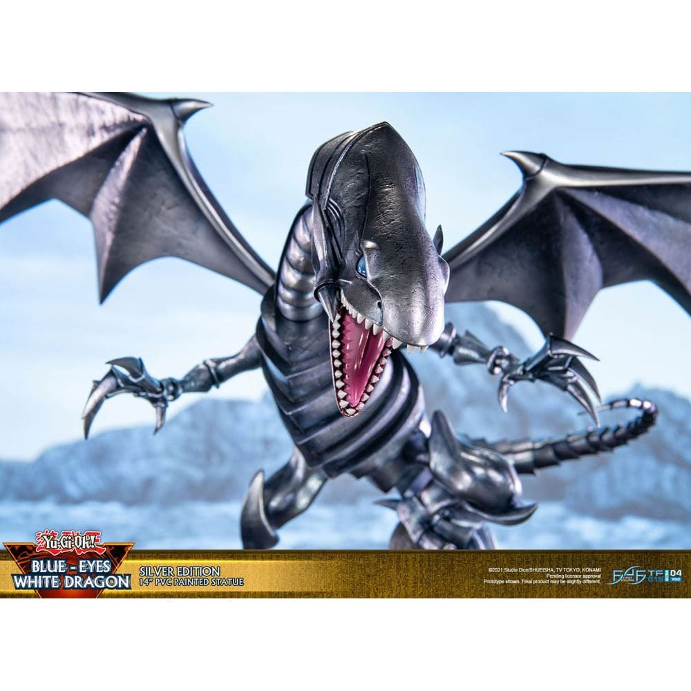 Yu-Gi-Oh! PVC Statue Blue-Eyes White Dragon Silver Edition 35cm
