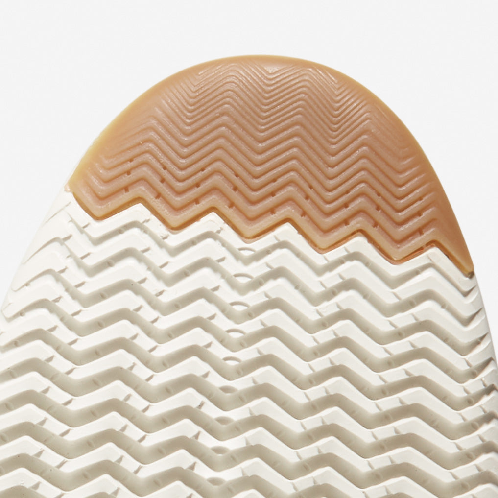 Women's GrandPrø Topspin Sneaker