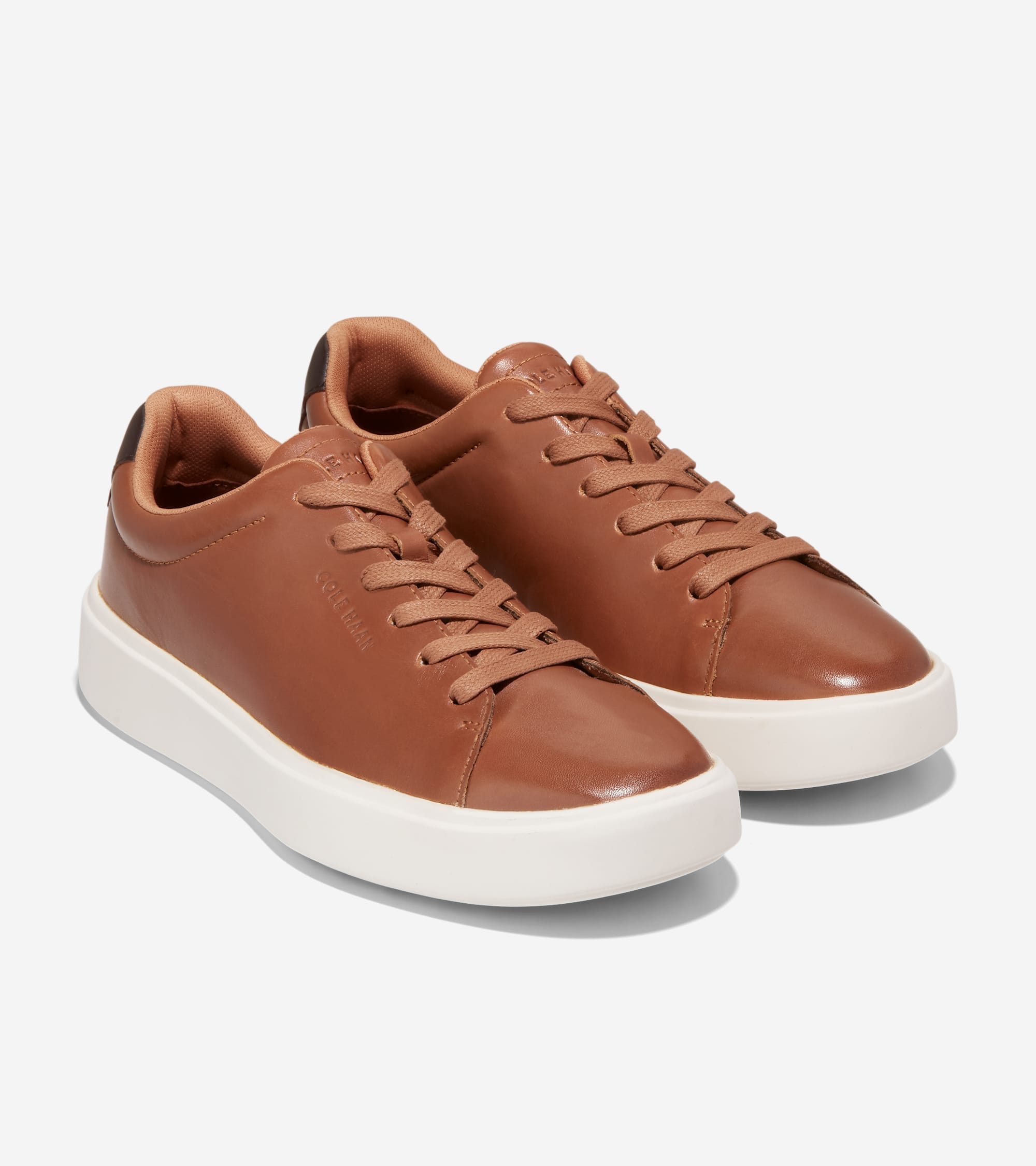 Men's Grand Crosscourt Traveler Sneaker