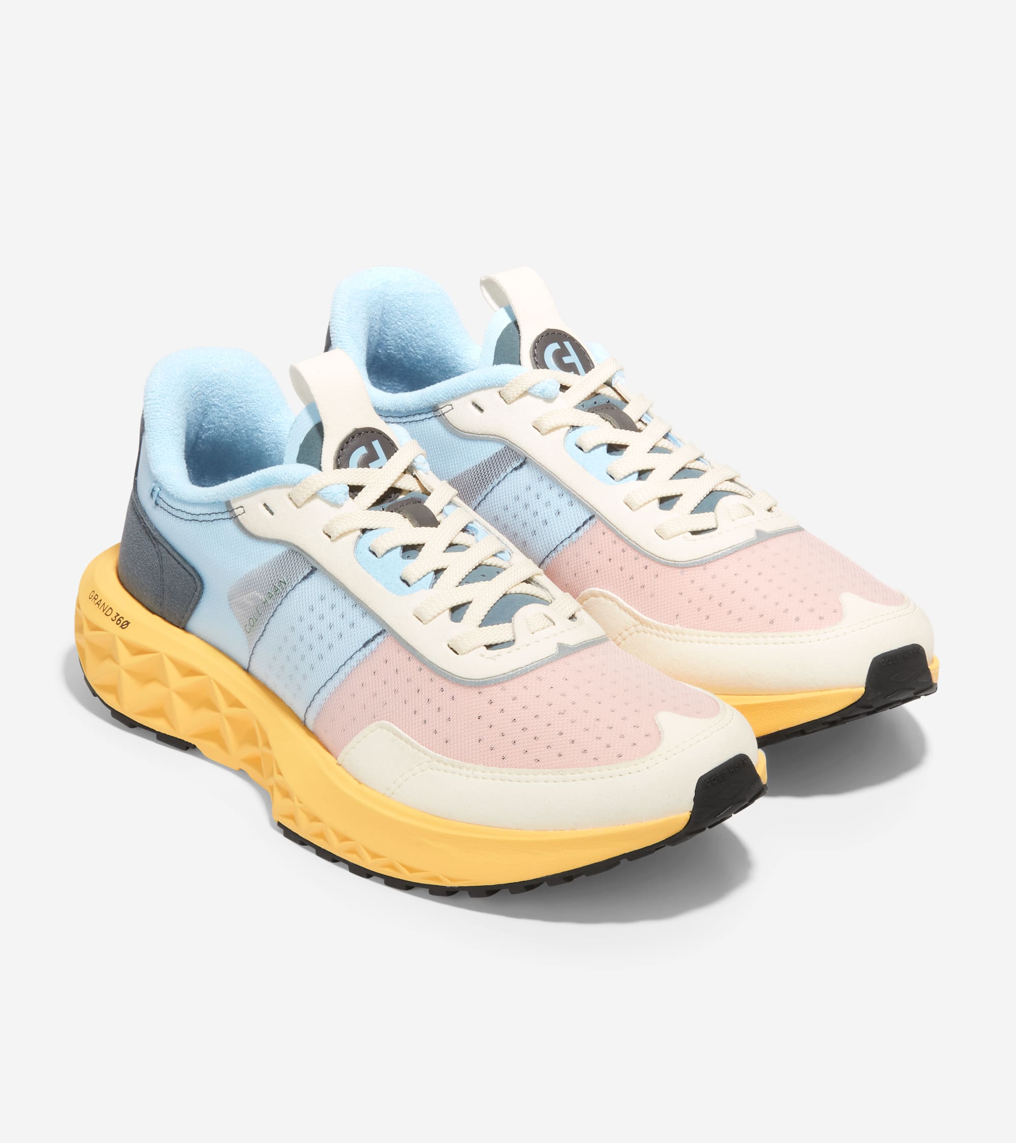 Men's ZERØGRAND Outpace 3 Running Shoe