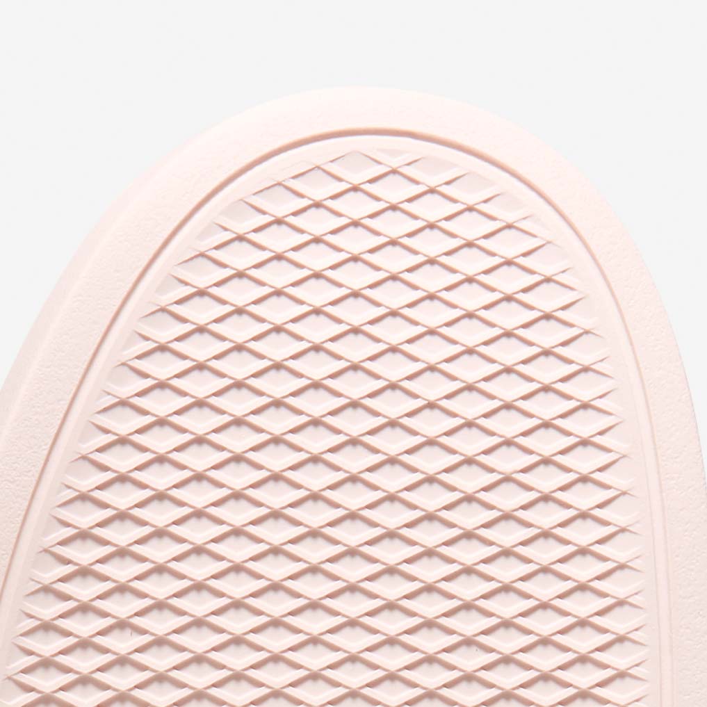 Women's GrandPrø Rally Canvas T-Toe Sneaker