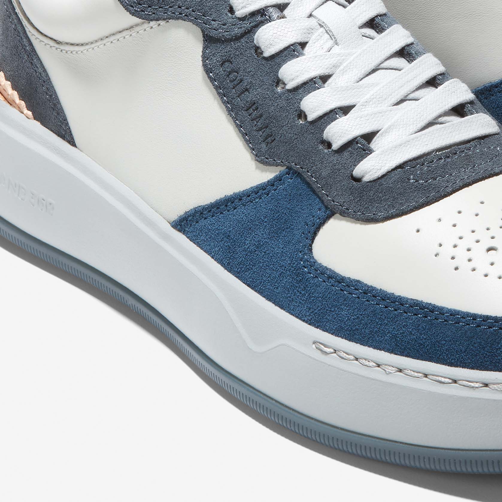 Men's GrandPrø Crossover Sneaker