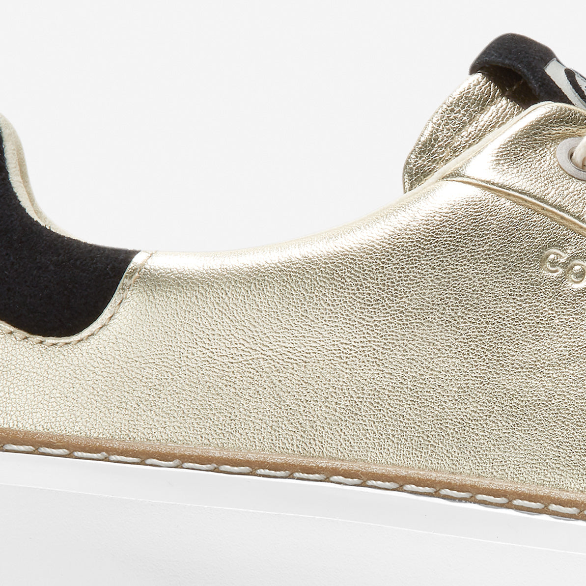 Women's GrandPrø Topspin Sneaker