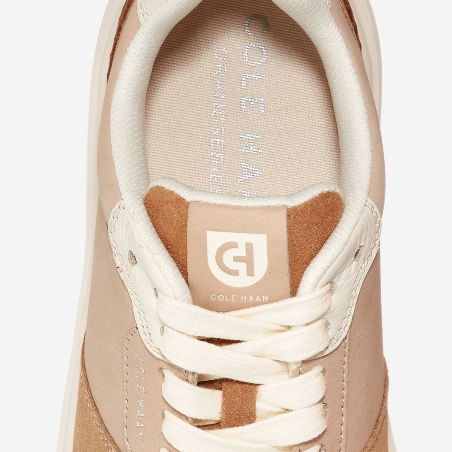 Women's GrandPrø Crossover Sneaker