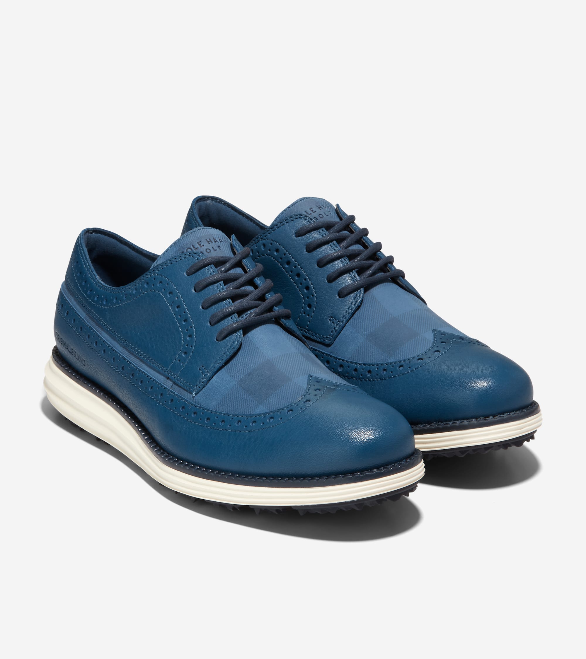 Men's ØriginalGrand Wingtip Oxford Golf Shoe