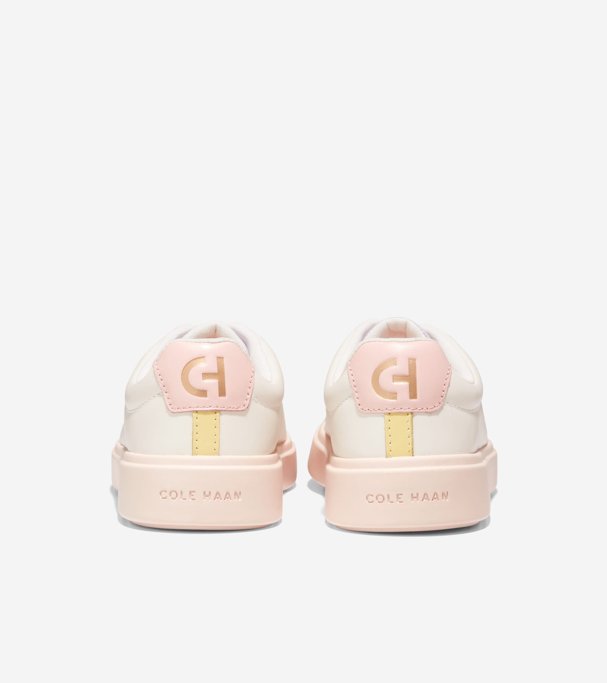 Women's Grand Crosscourt Traveler Sneaker