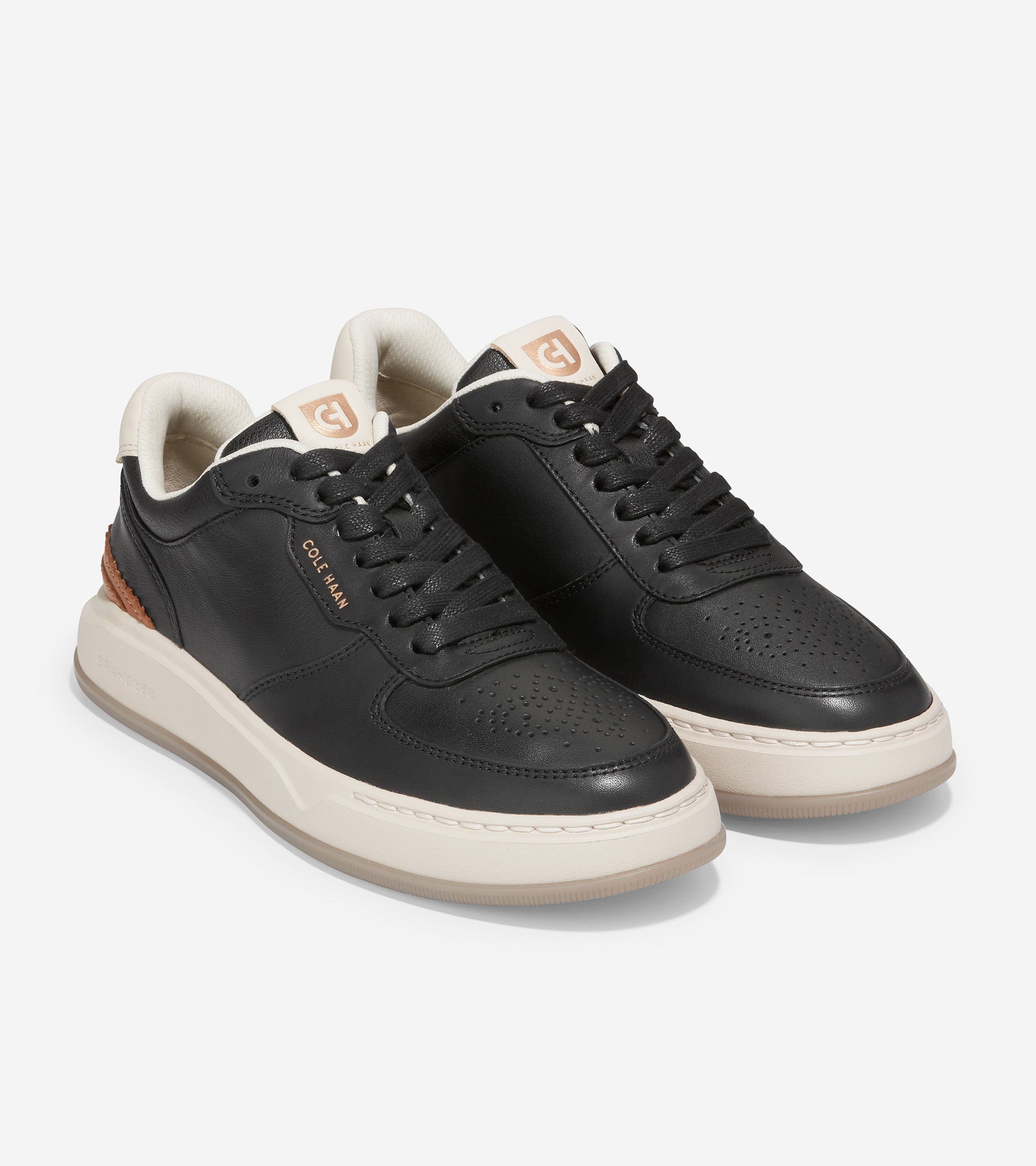 Women's GrandPrø Crossover Sneaker