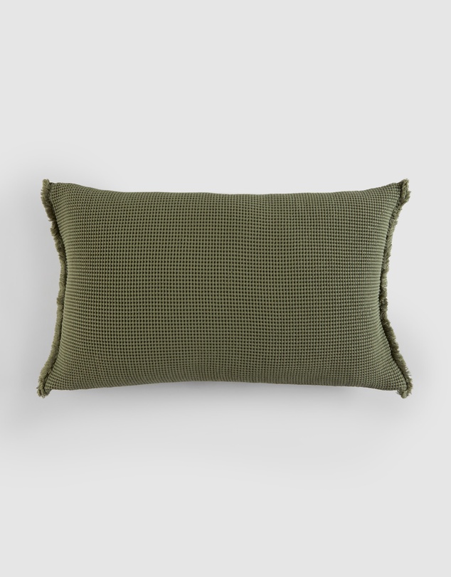 Country Road Taylor 40x60 Waffle Cushion