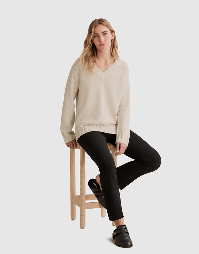 Country Road Deep V-neck Pullover