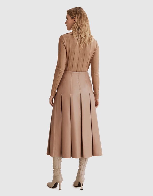 Country Road Rib Polo Long Sleeve Top