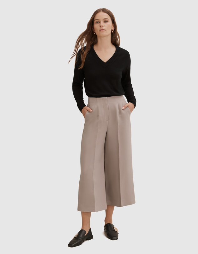 Country Road Verified Australian Merino Wool V-neck Knit