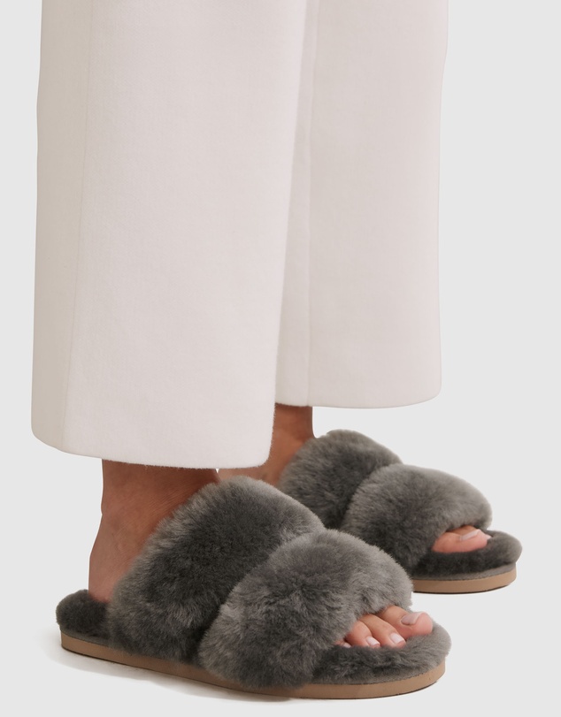 Country Road Australian Shearling Double Slide