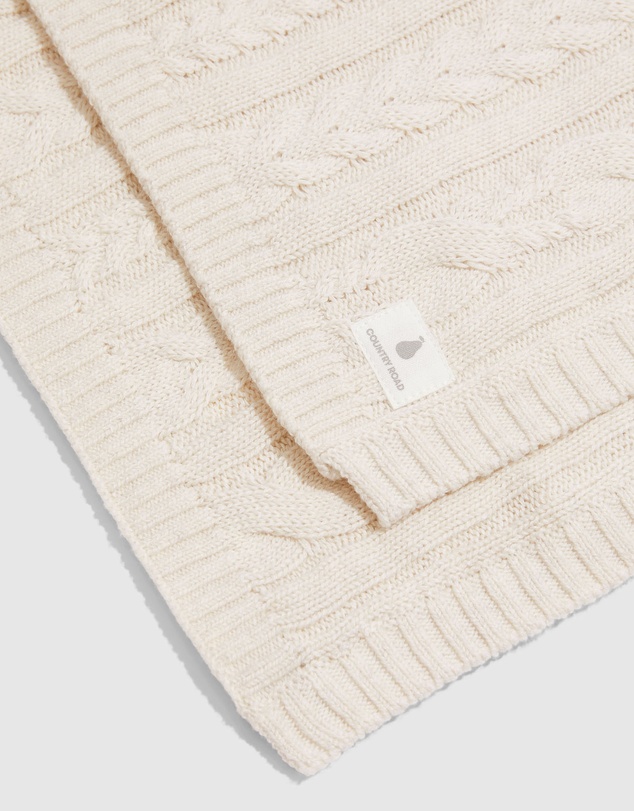 Country Road Cable Knit Blanket