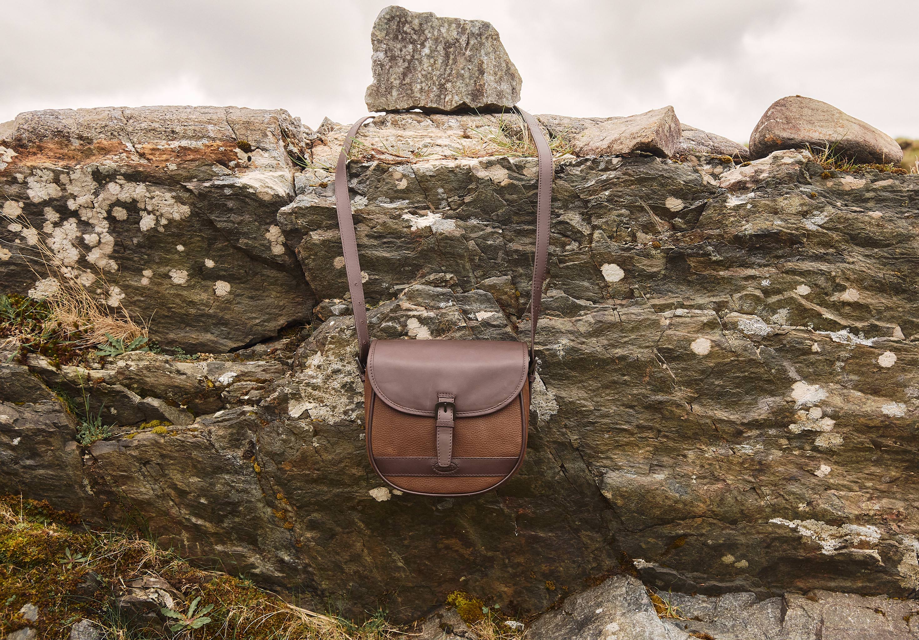 Clara Leather Saddle Bag - Walnut