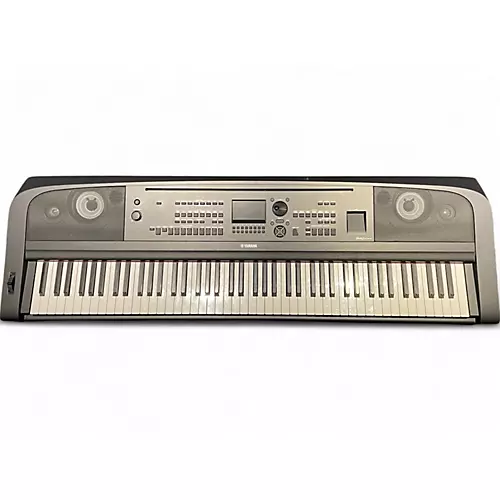 Used Yamaha DGX670 Arranger Keyboard