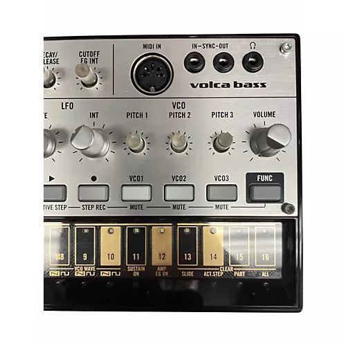 Used KORG volca bass Synthesizer