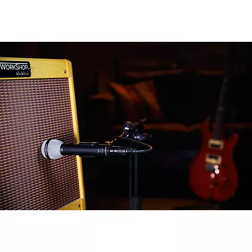 beyerdynamic M88 Dynamic Moving-Coil Microphone (Hypercardioid)