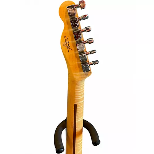 Used 2005 Fender Custom Classic Telecaster White Blonde Solid Body Electric Guitar White Blonde