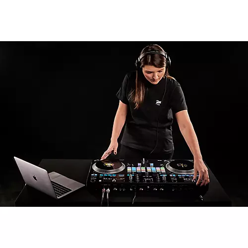 Pioneer DJ DDJ-REV7 Professional DJ Controller for Serato DJ Pro