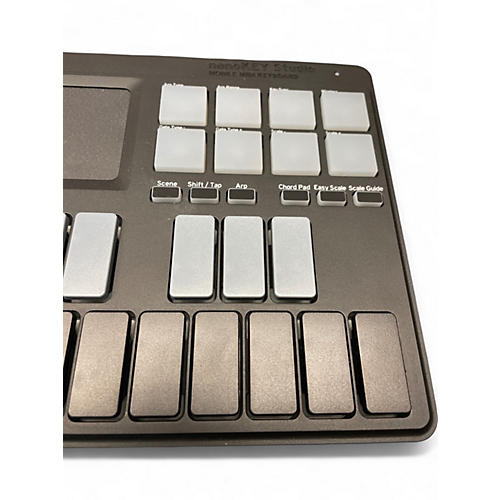 Used KORG NANOKEY STUDIO MIDI Controller
