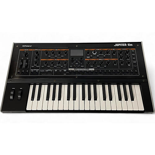 Used Roland jupiter xm Synthesizer