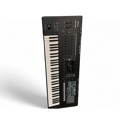 Used Roland Fantom 6 Keyboard Workstation