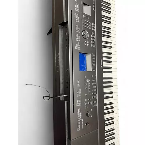Used Yamaha DGX660 Portable Keyboard