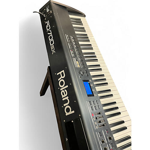 Used Roland RD700SX 88 Key Keyboard Workstation