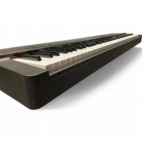 Used Yamaha P-225 Digital Piano