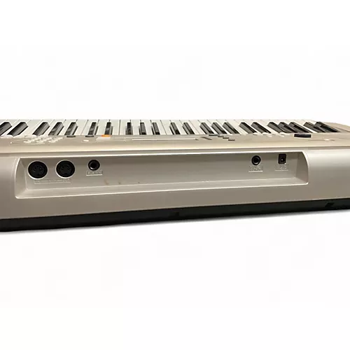 Used Yamaha PSRE313 Portable Keyboard