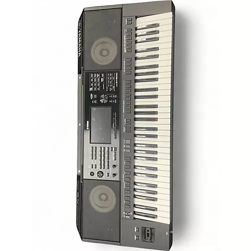 Used Yamaha PSRSX900 Arranger Keyboard