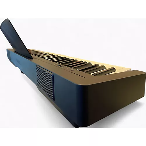 Used Yamaha p143 Stage Piano