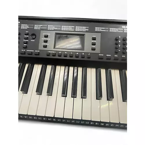 Used Alesis MELODY61 Portable Keyboard
