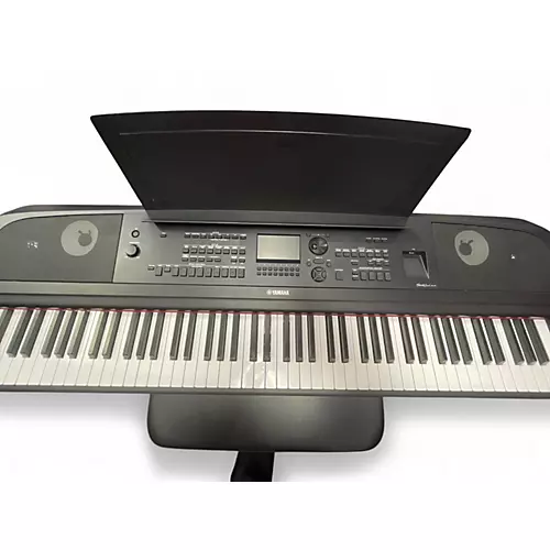 Used Yamaha DGX-670 Digital Piano