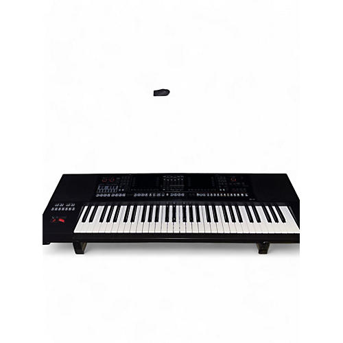 Used Roland e-a7 Arranger Keyboard