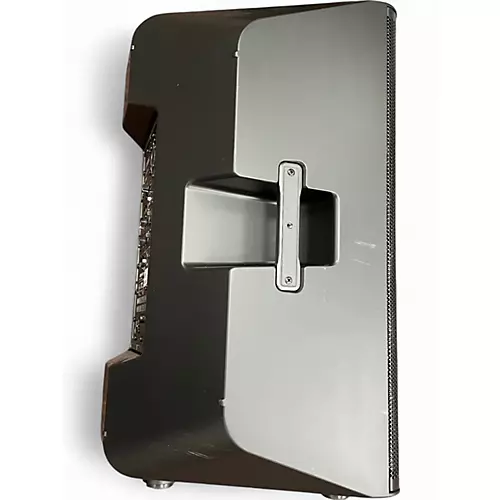 Used Yamaha drxr15 mk III Powered Speaker