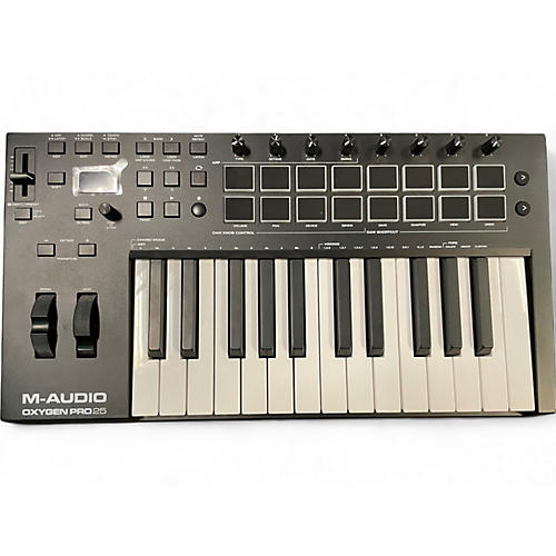 Used M-Audio Oxygen Pro 25 MIDI Controller
