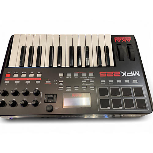Used Akai Professional MPK225 25-Key MIDI Controller