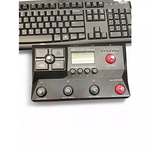 Used Zoom B2 Four Effect Processor