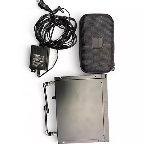 Used Shure BLX4 with MX153 Headset Wireless System