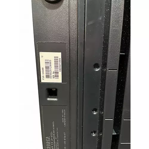 Used Yamaha SX-600 Arranger Keyboard