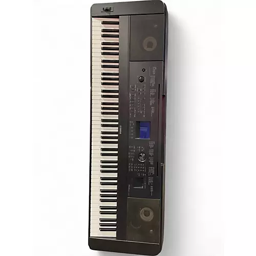 Used Yamaha DGX660 Portable Keyboard
