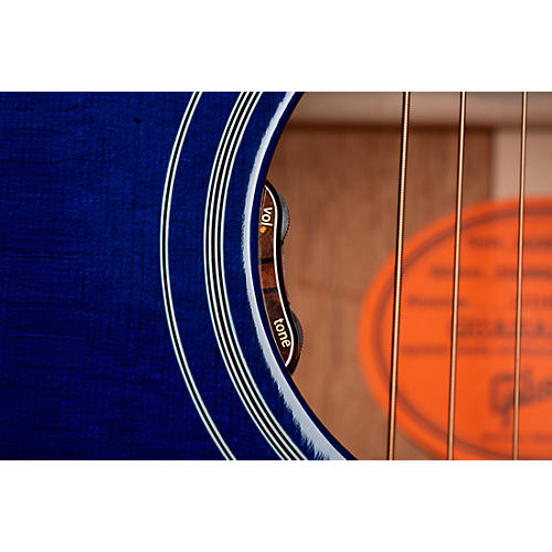 Gibson Miranda Lambert Bluebird Signature Acoustic-Electric Guitar Bluebonnet