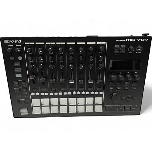 Used Roland MC-707 Groovebox Production Controller
