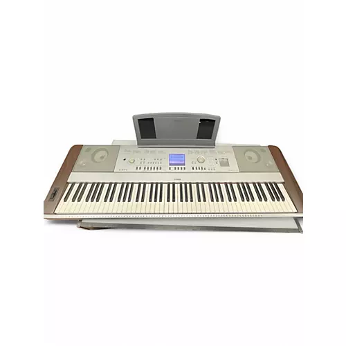 Used Yamaha DGX640 88 Key Digital Piano