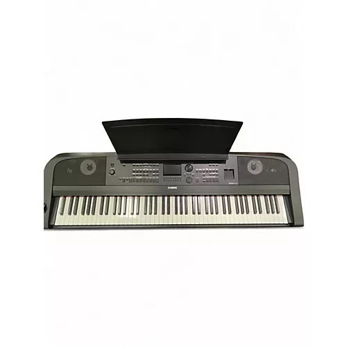 Used Yamaha DGX-670 Digital Piano